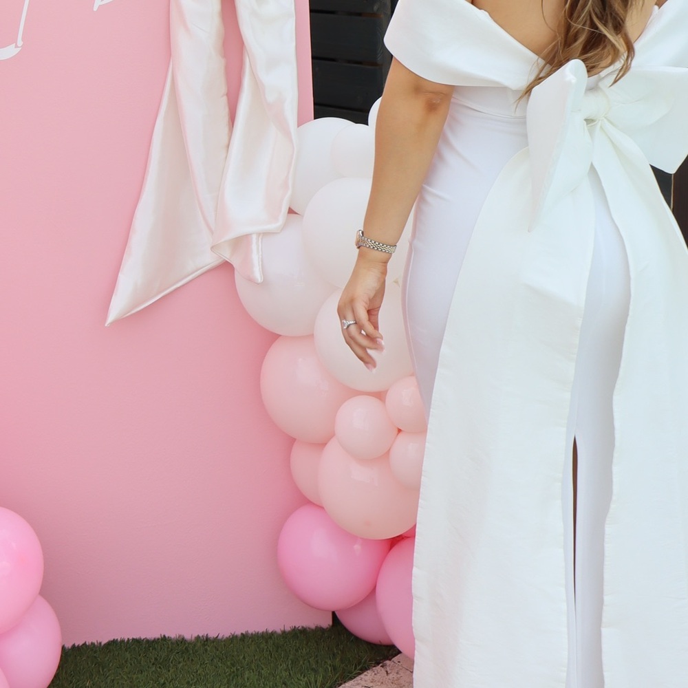 Selfie Leslie White Dress with Bow.